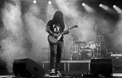 Concert rock and roll